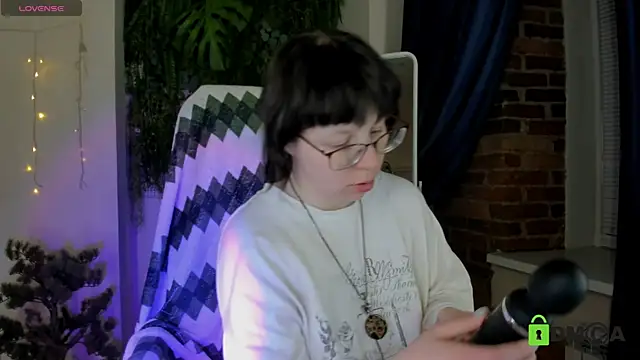 Snapshot of Melissa_Wells chatting on June 4, 2026, 9:52 pm Melissa Wells online show from June 4, 2026, 9:52 pm