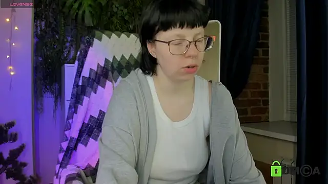 Snapshot of Melissa_Wells chatting on May 23, 2026, 10:09 pm Melissa Wells online show from May 23, 2026, 10:09 pm