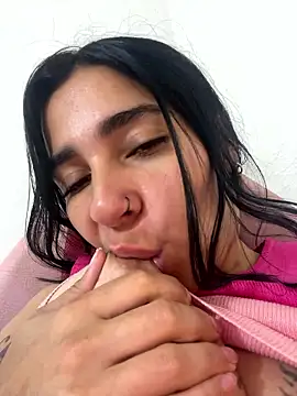 Meganmilk1 online show from January 15, 2026, 11:35 am