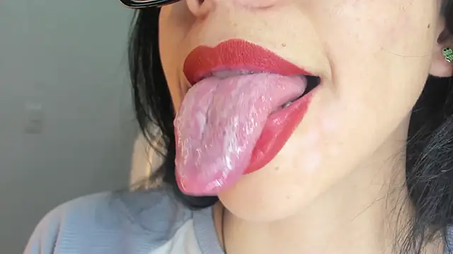 Katty mouth online show from January 5, 2026, 6:55 pm