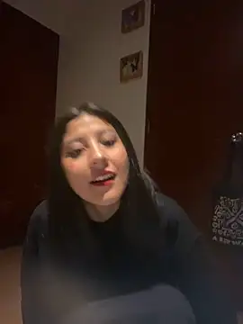 BubbleGumm  online show from March 3, 2025, 11:56 pm