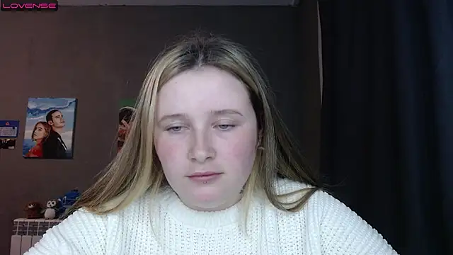 Light Luna online show from September 19, 2025, 2:54 pm