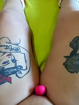 Hotsereia online show from February 16, 2025, 5:04 pm