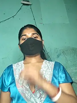 Snapshot of Luv_Adite20 chatting on March 19, 2025, 7:17 pm Luv Adite20 online show from March 19, 2025, 7:17 pm