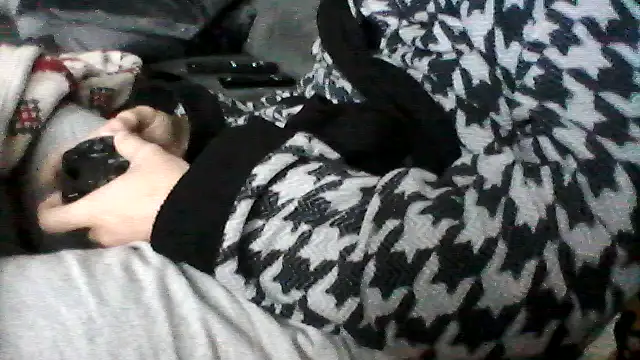 daky 86 online show from November 23, 2025, 2:16 pm