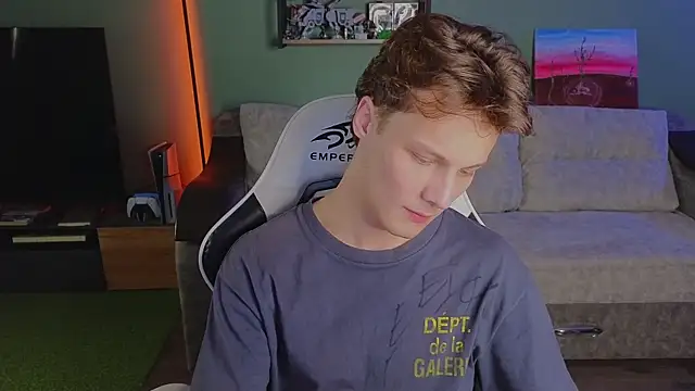 Snapshot of TeddyLiLboy chatting on November 26, 2025, 5:57 pm TeddyLiLboy online show from November 26, 2025, 5:57 pm