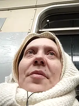 LeraSweet online show from December 16, 2025, 6:06 am