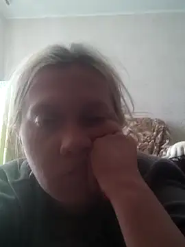 Snapshot of LeraSweet chatting on May 24, 2026, 10:15 am LeraSweet online show from May 24, 2026, 10:15 am
