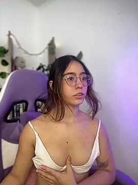 BlairVicent online show from January 28, 2025, 2:10 pm