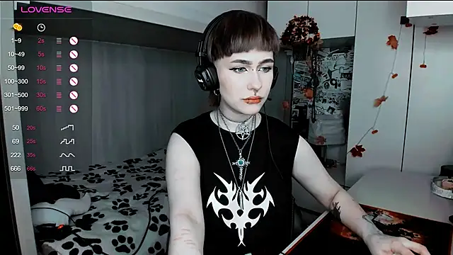 say mary online show from March 18, 2025, 2:06 pm