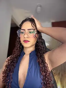 Snapshot of gretta_kler1 chatting on June 6, 2026, 11:32 pm gretta kler1 online show from June 6, 2026, 11:32 pm