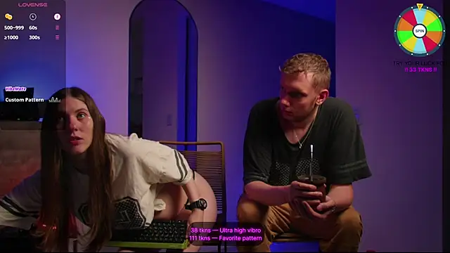 Snapshot of VunderSEX chatting on September 19, 2025, 7:18 pm VunderSEX online show from September 19, 2025, 7:18 pm