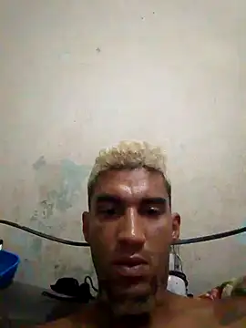 Snapshot of fieltoprj1 chatting on January 4, 2025, 9:52 pm fieltoprj1 online show from January 4, 2025, 9:52 pm