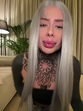 Snapshot of bambixboo chatting on November 11, 2025, 8:47 pm bambixboo online show from November 11, 2025, 8:47 pm