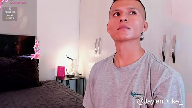 Snapshot of jaylen_and_duke chatting on February 24, 2026, 11:11 am jaylen and duke online show from February 24, 2026, 11:11 am