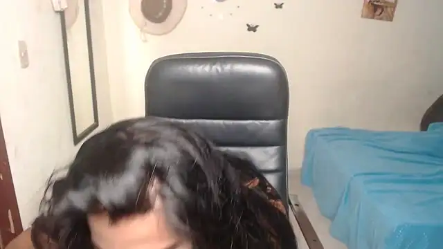 Debora 1 2 3 online show from April 15, 2026, 3:34 am