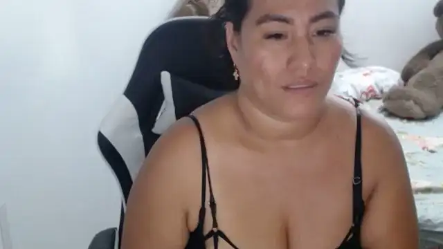 Debora 1 2 3 online show from May 20, 2026, 7:00 pm
