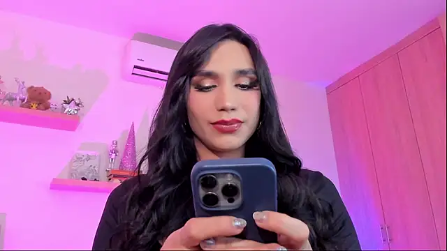 rose saenz online show from December 14, 2025, 8:36 pm