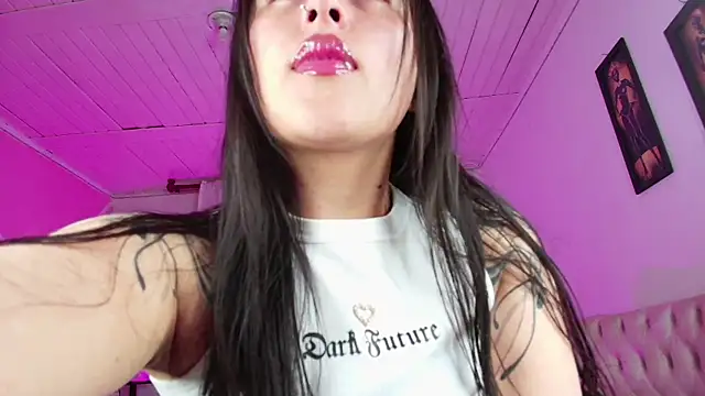 Snapshot of Andrex_Joness chatting on October 17, 2025, 4:05 am Andrex Joness online show from October 17, 2025, 4:05 am