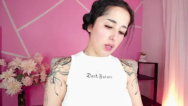 Snapshot of Andrex_Joness chatting on September 17, 2025, 10:23 pm Andrex Joness online show from September 17, 2025, 10:23 pm