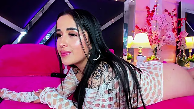 Snapshot of Andrex_Joness chatting on March 6, 2025, 6:19 am Andrex Joness online show from March 6, 2025, 6:19 am