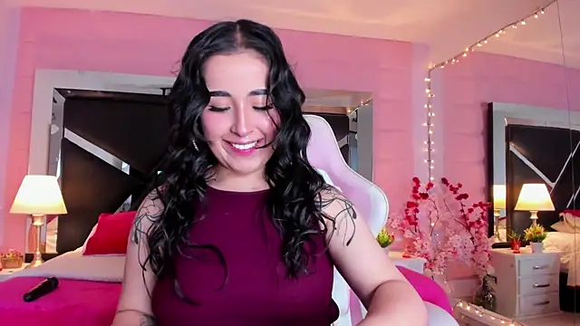 Snapshot of Andrex_Joness chatting on February 19, 2025, 3:28 am Andrex Joness online show from February 19, 2025, 3:28 am