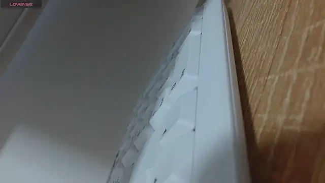 genesis moretz online show from February 18, 2026, 10:39 pm