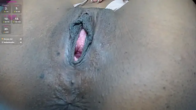 genesis moretz online show from December 11, 2024, 9:19 am