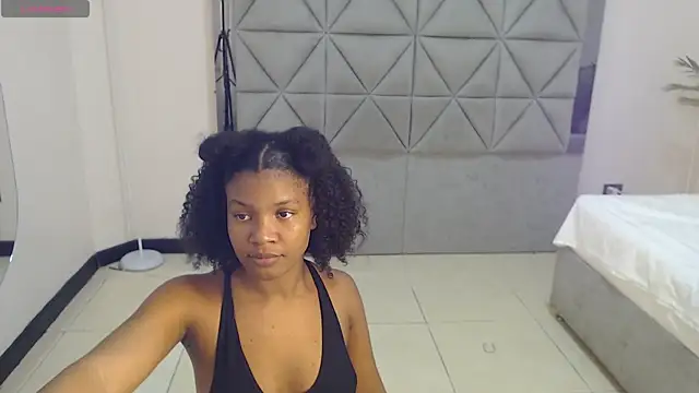 genesis moretz online show from April 21, 2026, 7:37 am