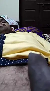 Snapshot of Ashish02345 chatting on December 31, 2024, 6:24 pm Ashish02345 online show from December 31, 2024, 6:24 pm