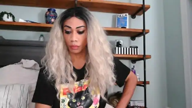CaramelDipper online show from June 19, 2026, 11:16 am