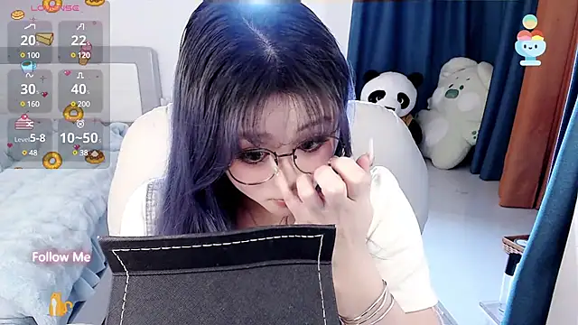 Sweet-18wanwan online show from March 18, 2025, 4:06 pm