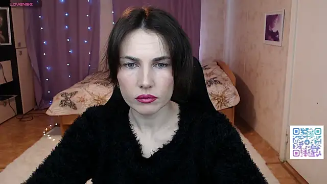 Snapshot of Daniela_Cooperr chatting on April 9, 2026, 7:58 am Daniela Cooperr online show from April 9, 2026, 7:58 am
