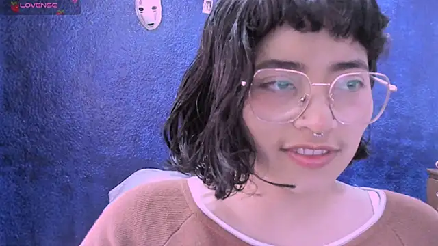 Snapshot of NinaYellow chatting on January 10, 2025, 12:58 pm NinaYellow online show from January 10, 2025, 12:58 pm