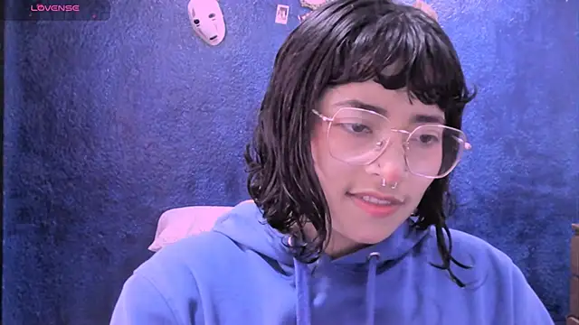 Snapshot of NinaYellow chatting on February 17, 2025, 4:17 pm NinaYellow online show from February 17, 2025, 4:17 pm