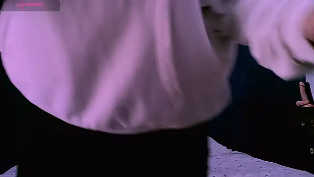 Snapshot of NinaYellow chatting on January 21, 2025, 2:59 pm NinaYellow online show from January 21, 2025, 2:59 pm