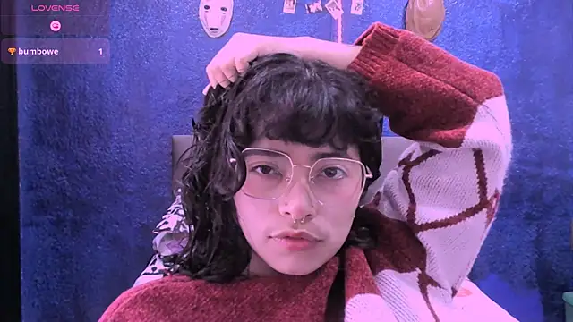 Snapshot of NinaYellow chatting on October 13, 2025, 4:41 pm NinaYellow online show from October 13, 2025, 4:41 pm