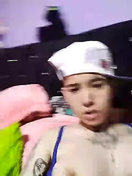 bad couple sex online show from December 3, 2024, 1:14 am