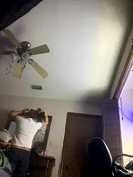 Everlyrose27 online show from December 7, 2024, 1:30 am