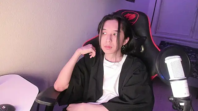 wexlee7 online show from February 25, 2026, 10:53 pm