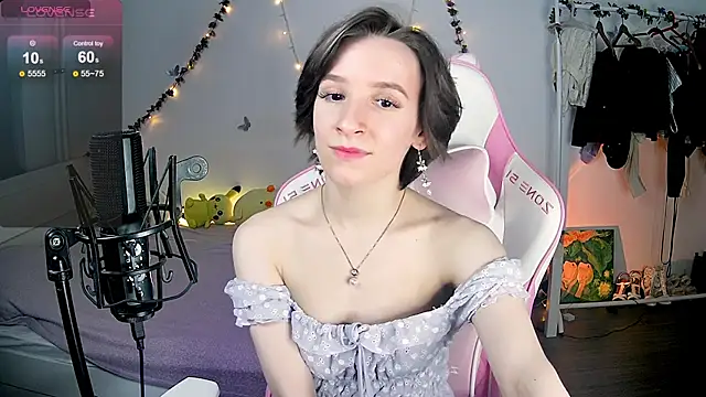 Violet Veliya online show from January 24, 2025, 2:19 pm