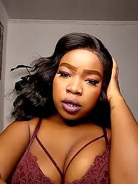 rosey cheeks online show from April 14, 2026, 5:40 pm