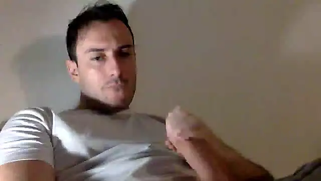 Snapshot of mainnrd chatting on February 4, 2025, 3:00 am mainnrd online show from February 4, 2025, 3:00 am