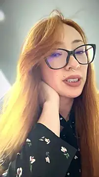 Snapshot of Sofii_gold chatting on June 25, 2026, 3:37 am Sofii gold online show from June 25, 2026, 3:37 am