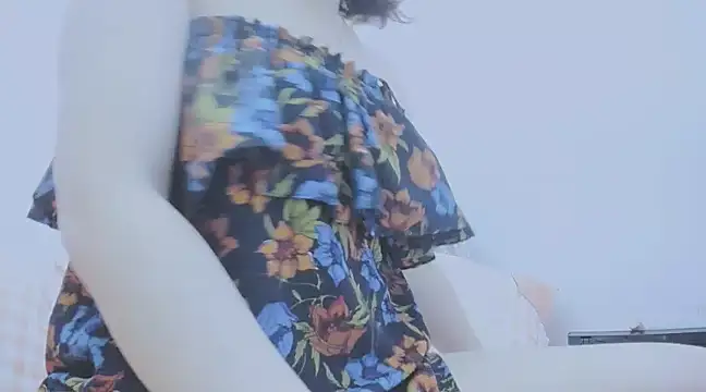 Snapshot of Linh_diudang chatting on March 8, 2025, 2:40 pm Linh diudang online show from March 8, 2025, 2:40 pm