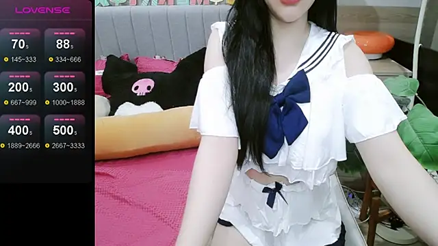 Snapshot of _Viviann_ chatting on December 1, 2025, 10:27 am Viviann online show from December 1, 2025, 10:27 am