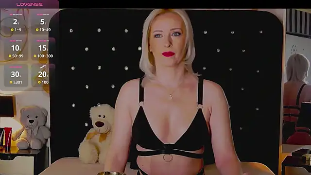 OliviaShaw23 online show from February 12, 2026, 9:47 pm