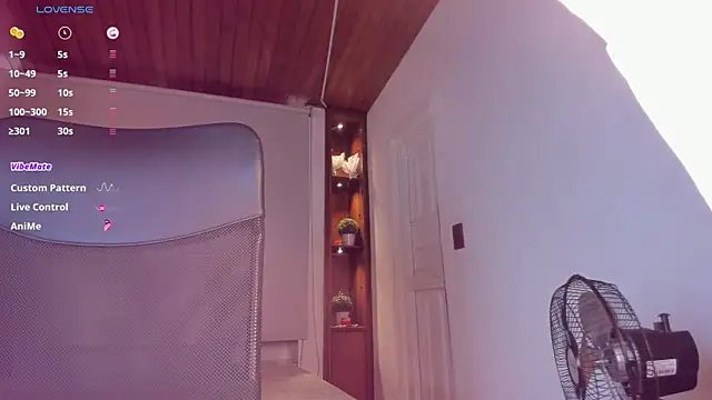 Snapshot of alicee_smithh1 chatting on March 4, 2025, 2:42 pm alicee smithh1 online show from March 4, 2025, 2:42 pm