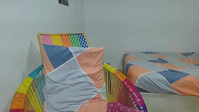 Snapshot of big_small_h0rny_ chatting on October 2, 2025, 11:08 pm big small h0rny online show from October 2, 2025, 11:08 pm