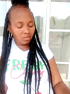 Snapshot of Bootycurvy2 chatting on October 5, 2025, 11:34 am Bootycurvy2 online show from October 5, 2025, 11:34 am